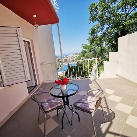 בית הארחה House Smajic 3*