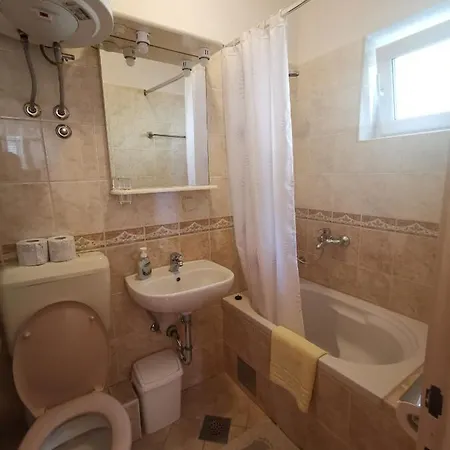 בית הארחה House Smajic 3*